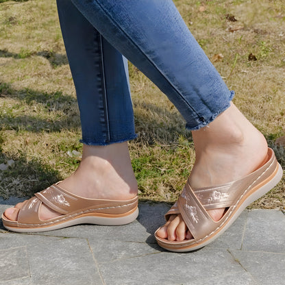 Uta® | Modern and stylish Sandals