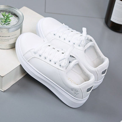 Zella® | Relaxed and stylish Sneakers